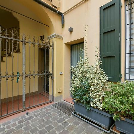 Mandria Apartments 1 2 Bologna Exterior photo