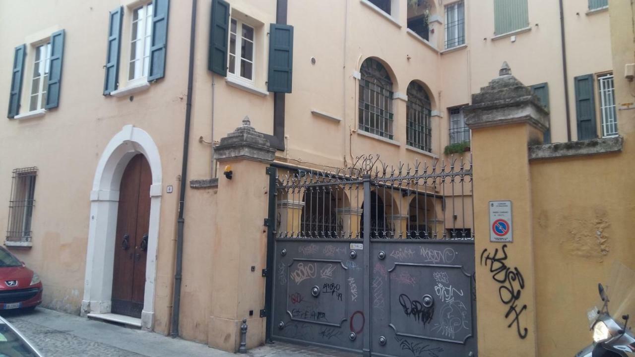 Mandria Apartments 1 2 Bologna Exterior photo